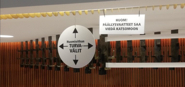 Teatterissa käynti korona-aikanakin on hyvä kokemus