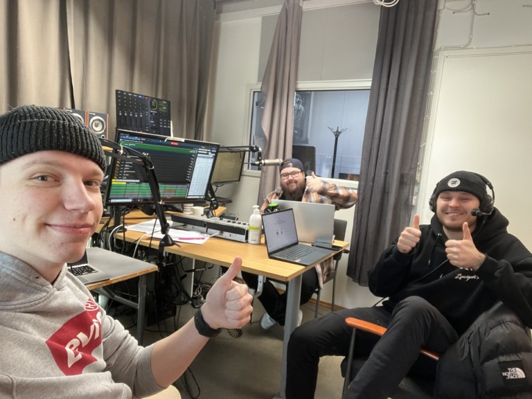 Kaupunkiradio Beatin Keskipäivä klo11-14