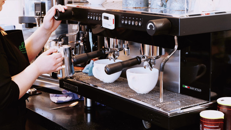 Viikonloppuna tapahtuu: Helsinki Coffee Festival Kaapelitehtaalla