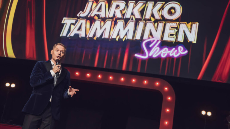 Imitaattori Jarkko Tamminen elää kiireen keskellä myös rauhallista perhearkea