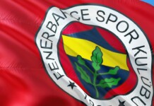 Fanit hyökkäsivät pelaajien kimppuun Turkissa