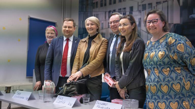 Eurovaalien kampanjointi on alkanut – Malmin vaalipaneelissa puhuttivat isot teemat