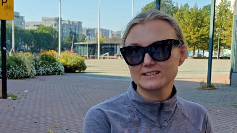 Kiinalaisverkkokaupat suurennuslasin alla katugallupissa